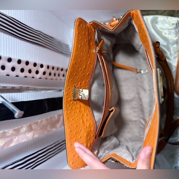 Bundle! Michael Kors Burnt Orange Ostrich 2 Way Satchel W/ MATCHING WALLET! - Picture 3 of 16